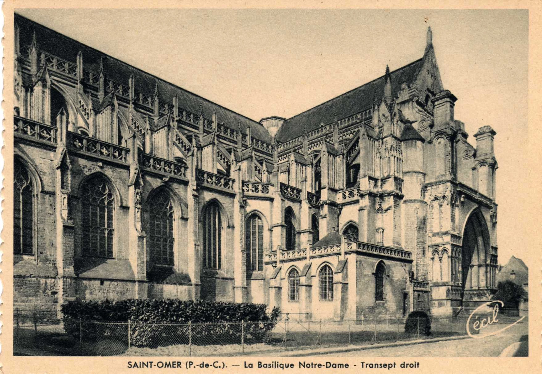 (e)- Transept droit