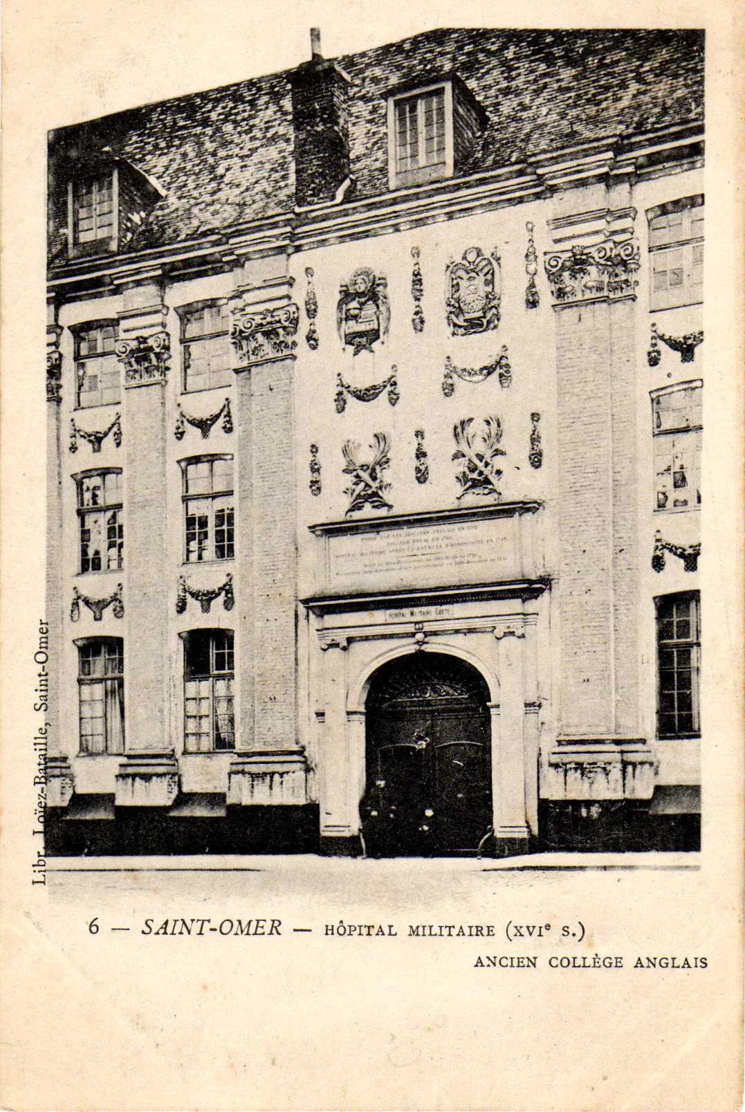 (i)- La façade de l'hôpital