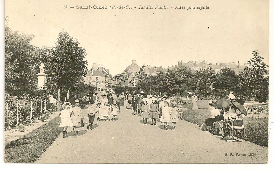 (f)- Allée principale