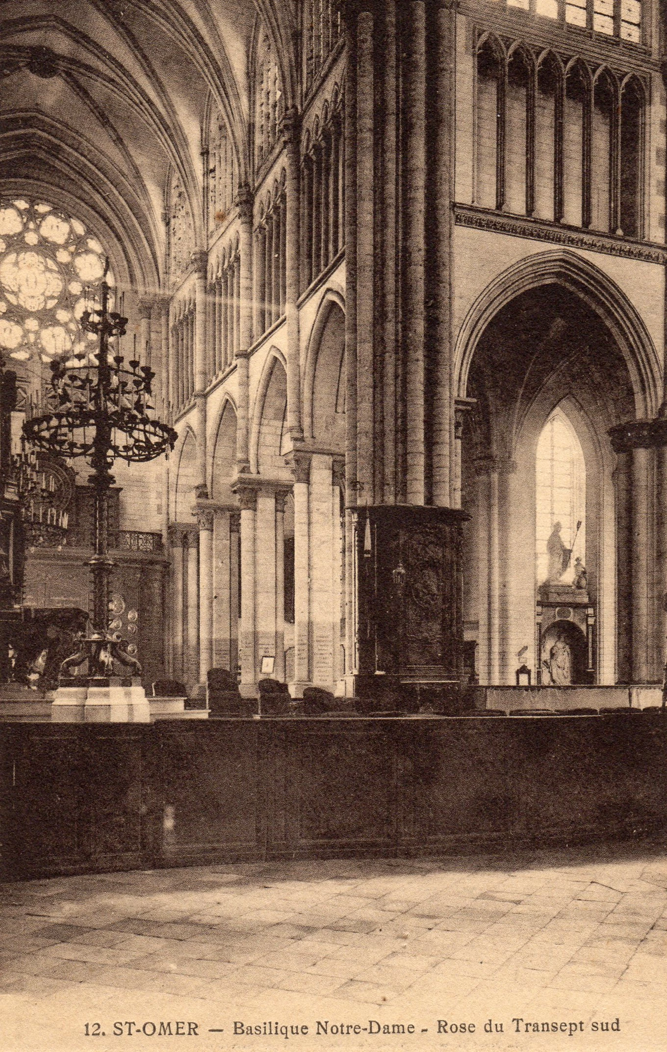 (j1 )- Le transept sud