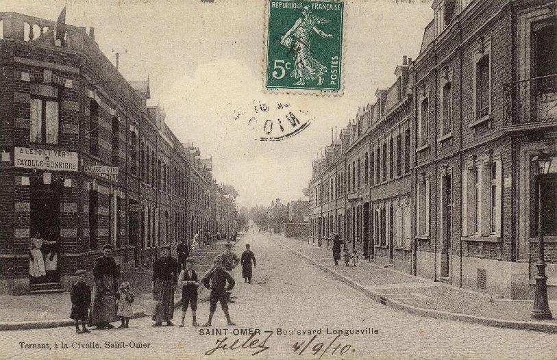 Carrefour de la rue de Longueville